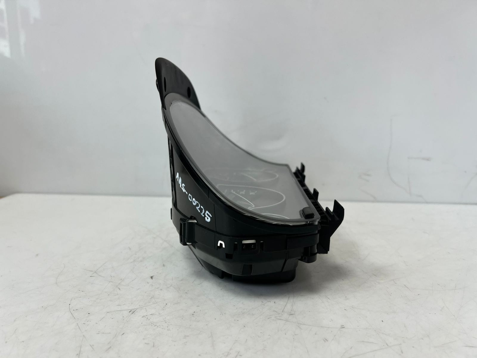 BMW 3' 4' F30 F31 F32 F33 F34 Instrument Cluster Speedometer Plastic 6804959 OEM