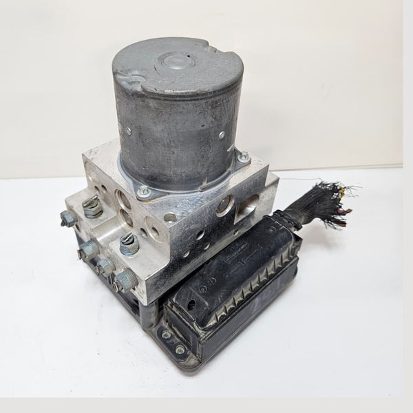 OEM BMW 5 Series F10 F11.ABS Control Unit Module DSC 6858405