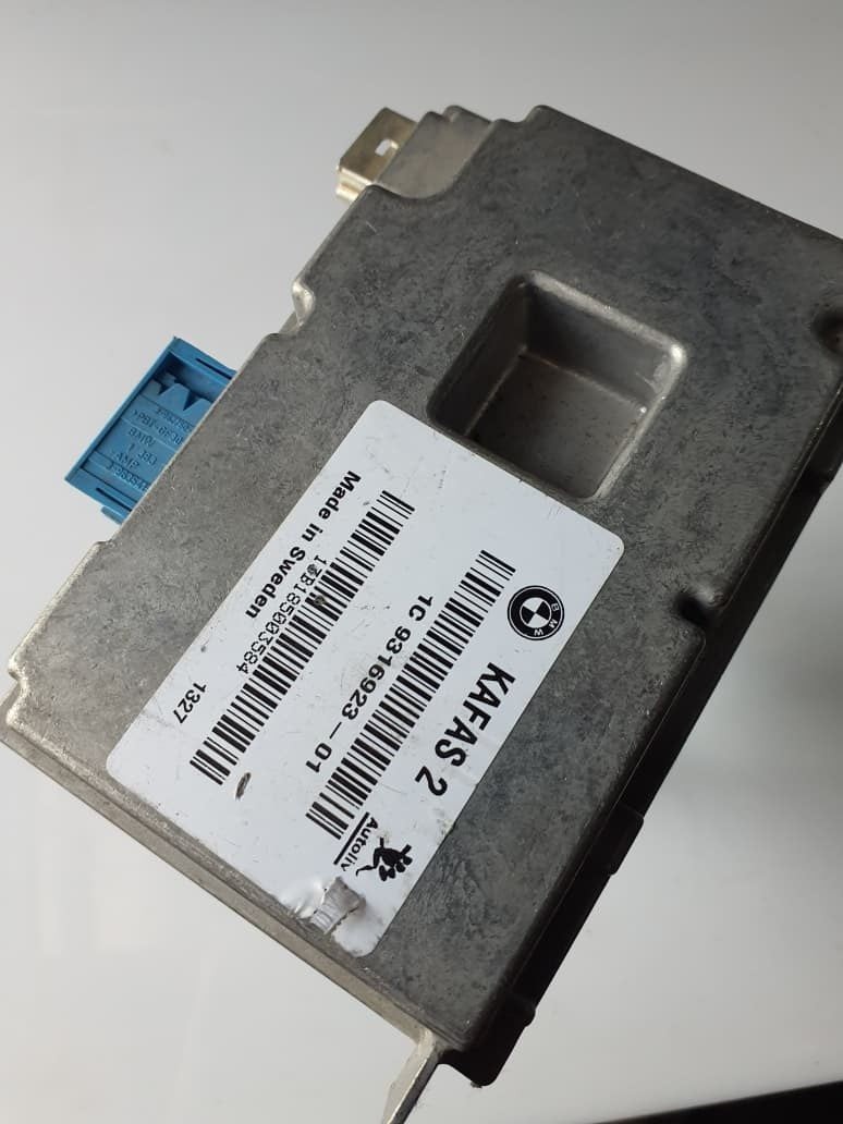 BMW 2014-2018 BMW X5 Camera Control Unit Module 9316923 X5 F15, i8 5-Series