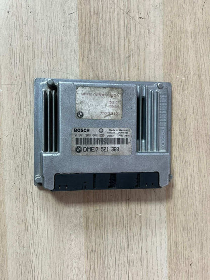 2002-2005 7' E65 BMW 735i. Engine Control Unit 7521368 N62B36A ECU 