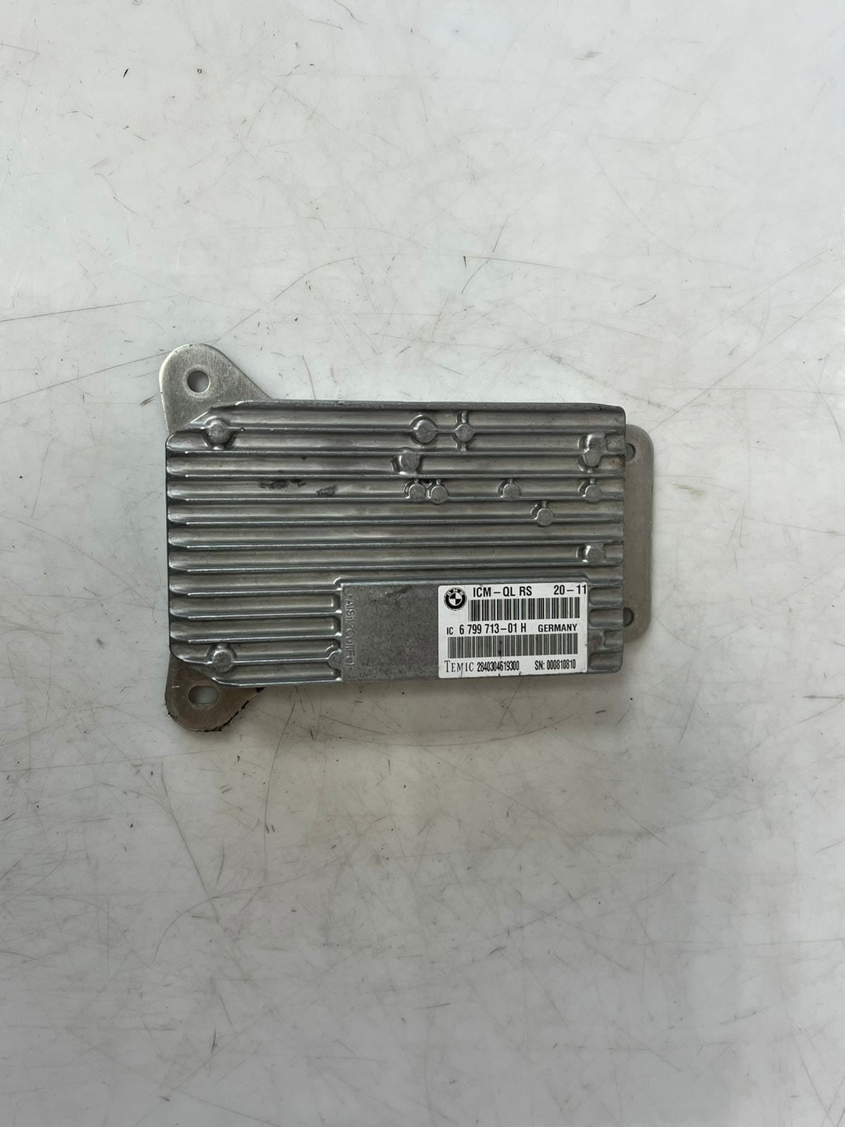2011-2016 BMW 550i 5 Series F10 and F11 xDrive Control Module 6799713 OEM