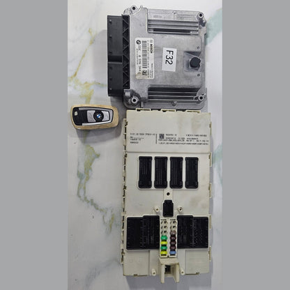 BMW F32 420d ECU Engine Control Unit Module 8576344