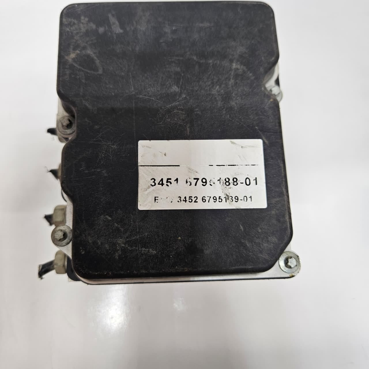 2010-2015 BMW X1 E84 ABS Pump 6795188 USED