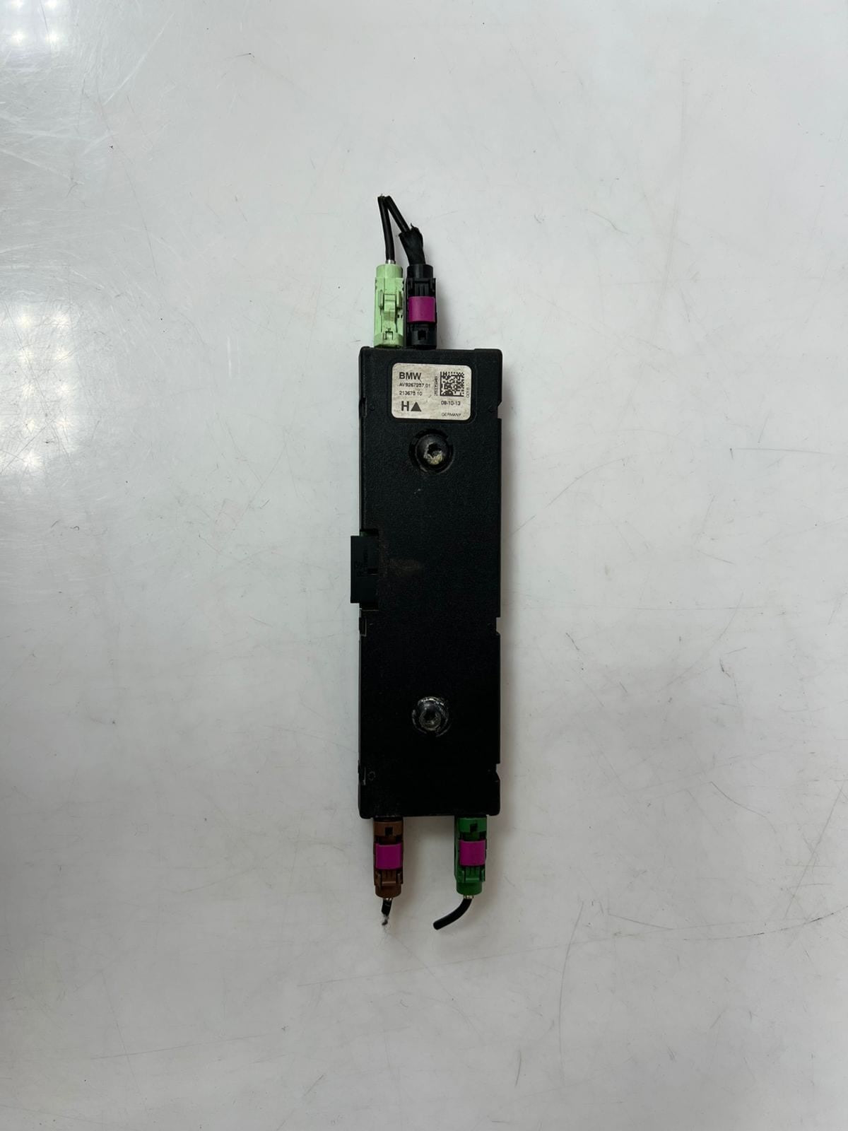 BMW F34 and F36 Antenna Amplifier AM/FM 9267257 OEM