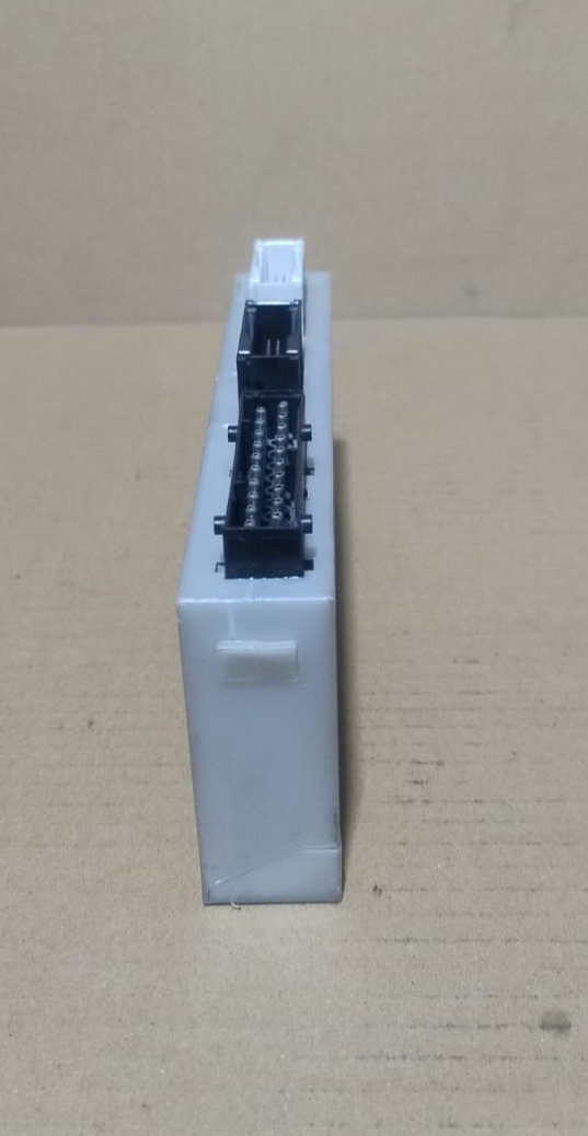 BMW X5 E53 D SPORT GM3 E53 W/SCA 12V BODY CONTROL ECU UNIT 61.35-6 946 947