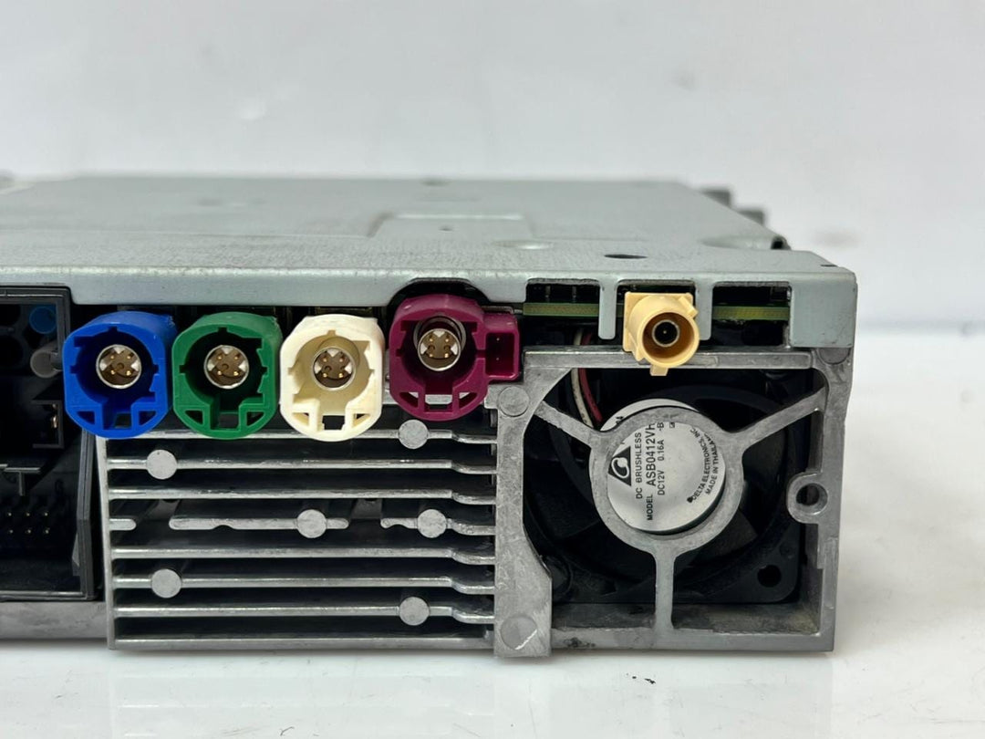 2011-2016 BMW 328i 3 Series F30 F31 sedan Radio Navigation Head Unit 6820542 OEM