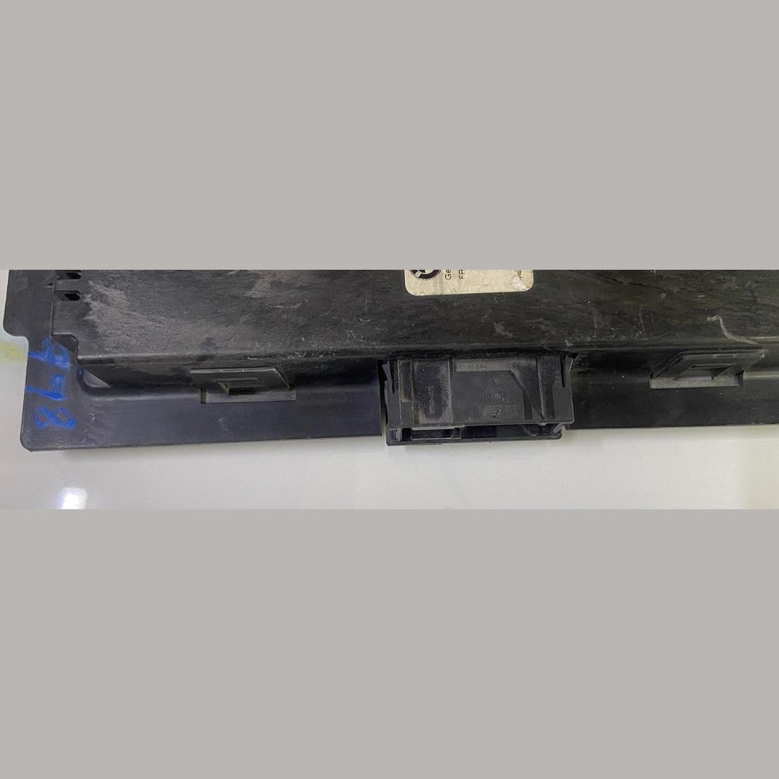 OEM BMW 3 SERIES E92 E93 FOOTWELL LIGHT CONTROL MODULE 9263798