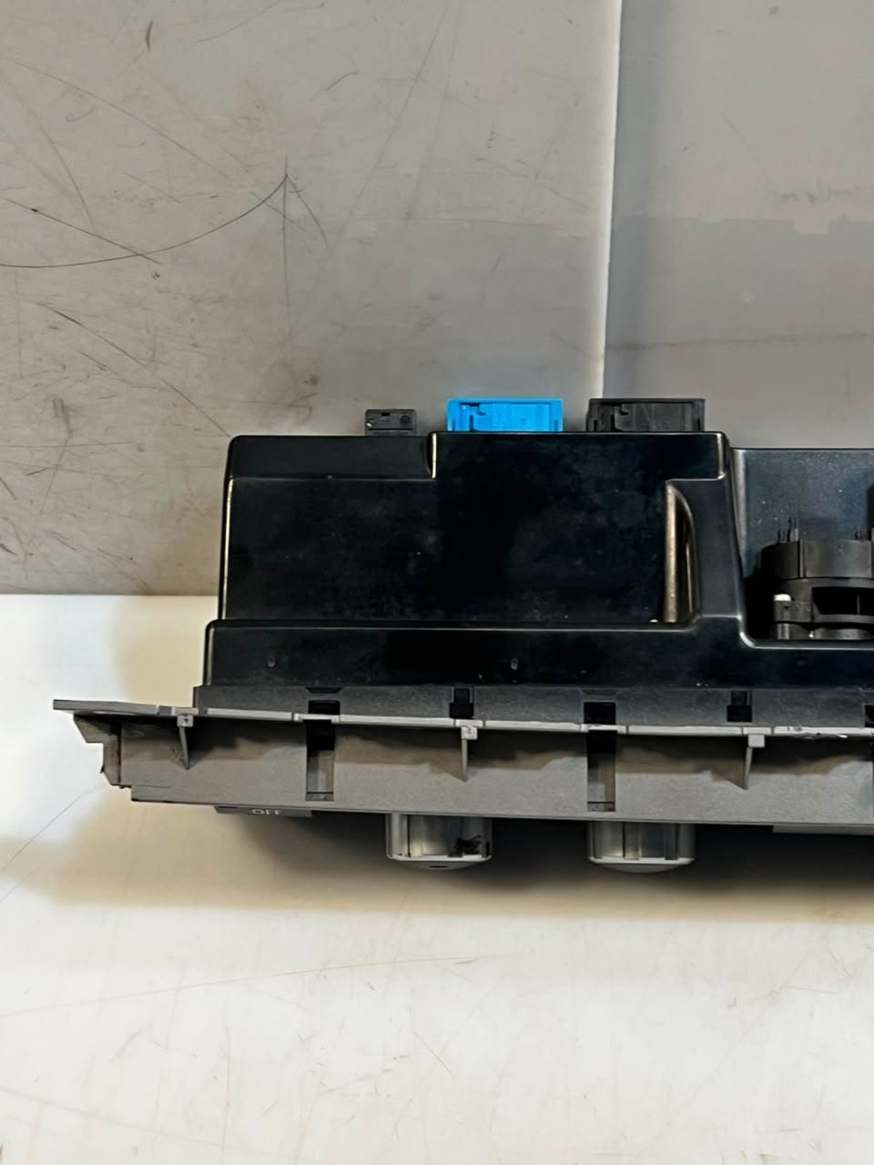 2006-2008 BMW 7 Series E65 E66 740I 750i A/C Climate Control Unit 6981405 OEM