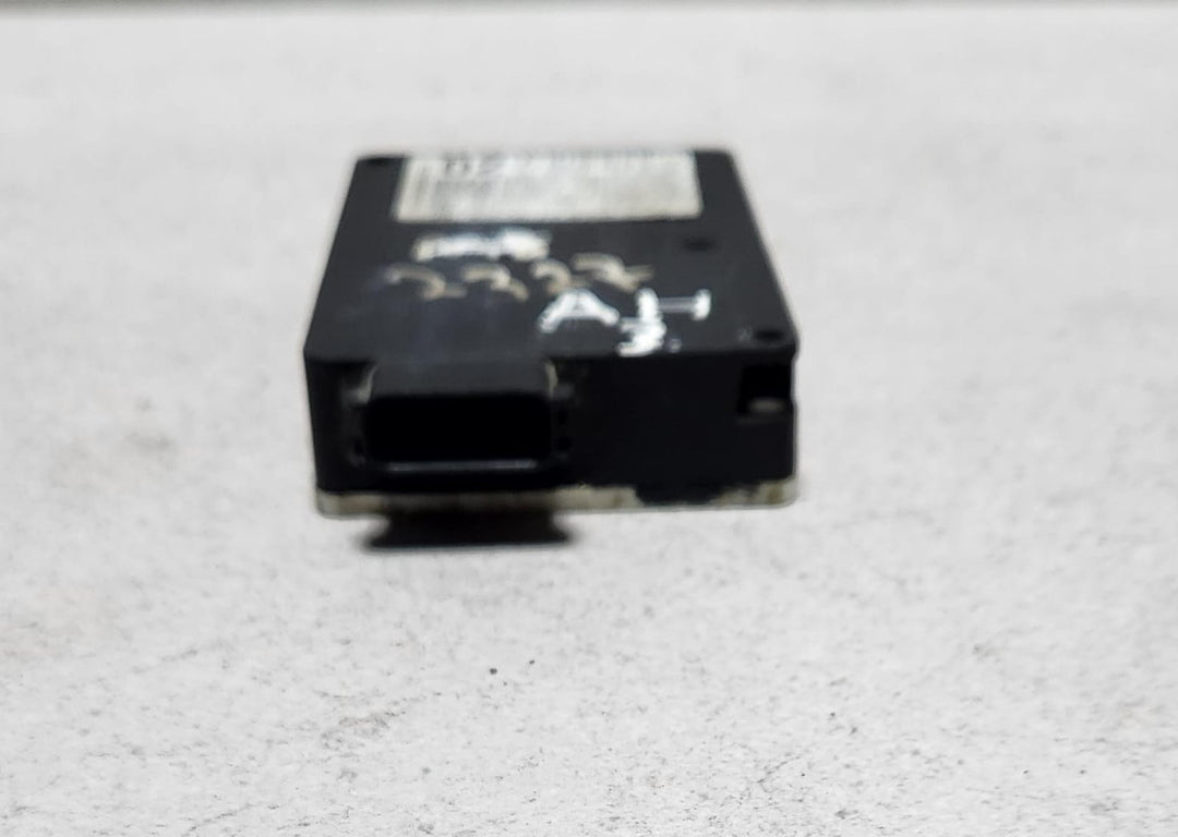 2015-2019 Mercedes-Benz C180 Radar Sensor Blind Spot Detection A0009058702 W212 