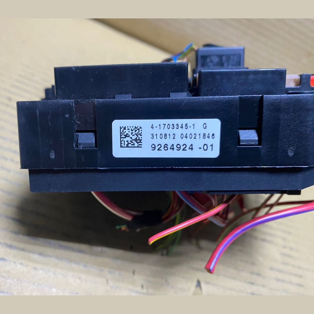 2013 BMW 750i Rear Power Distribution Fuse Box 9264924 F02