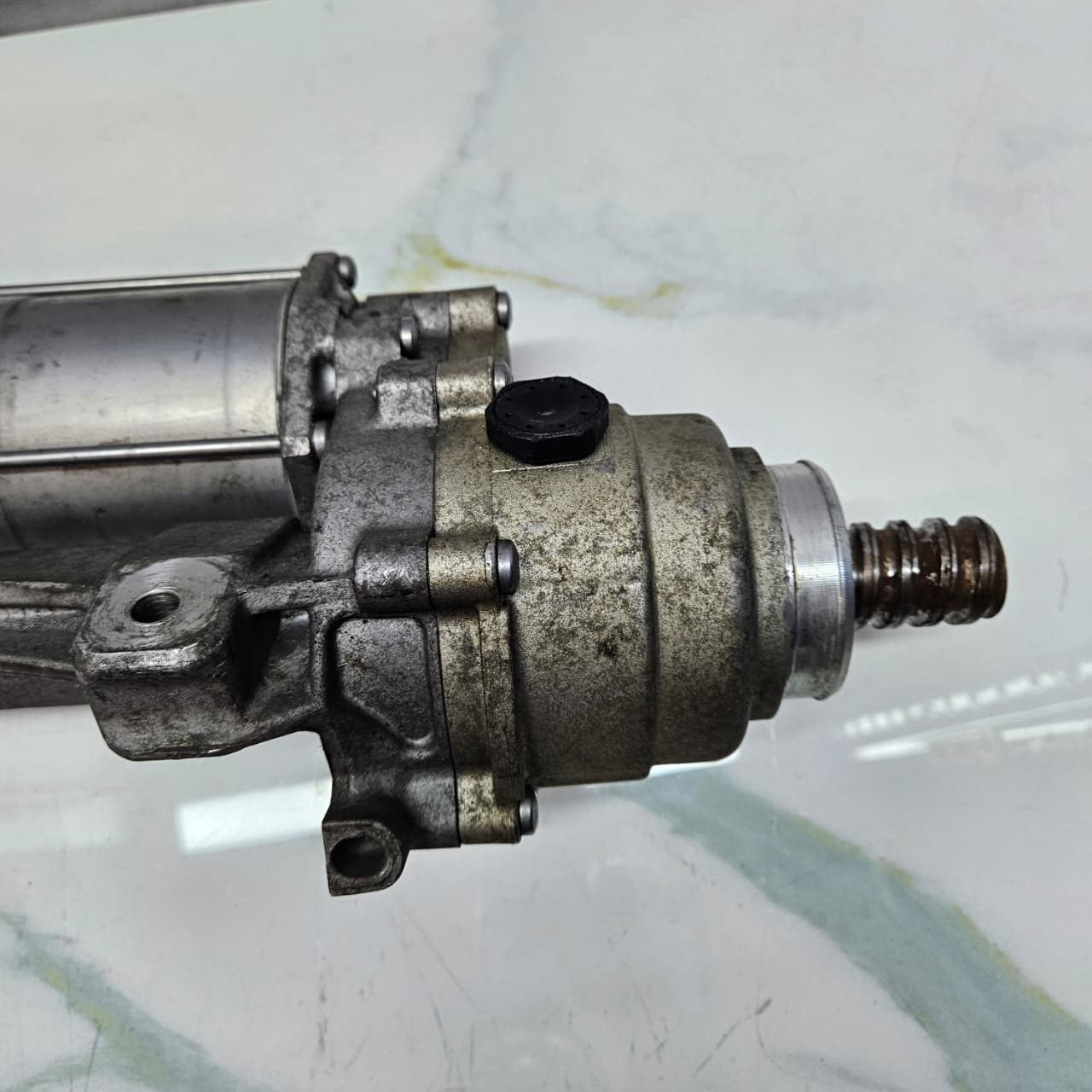 BMW F20, F21, F30 Power Steering Rack RHD 6859305 OEM