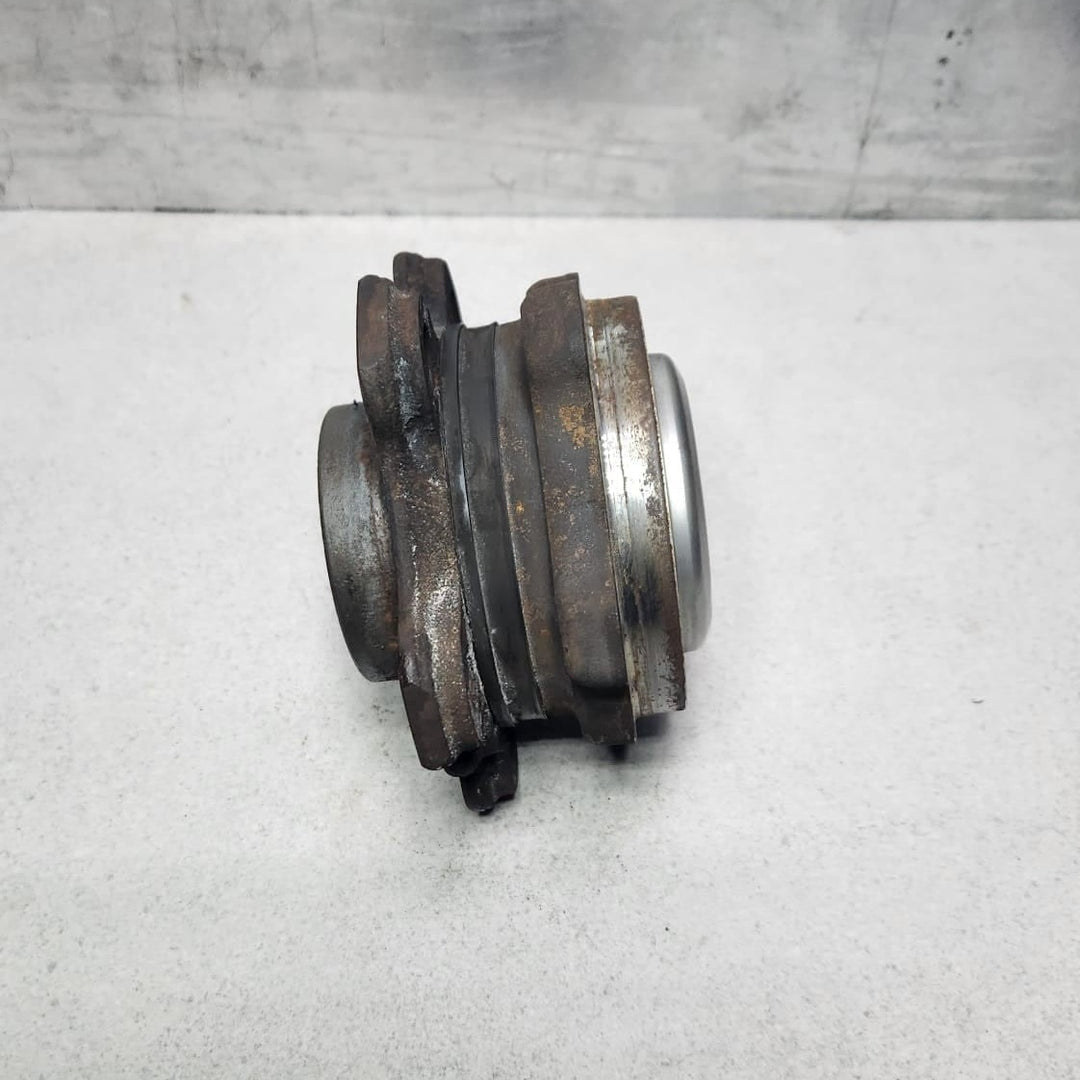 2019 BMW G30 530i Front Wheel Hub Bearing 6871191 3 Series G20 G21 