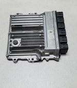 Load image into Gallery viewer, 2015 BMW 740Li Engine Control Unit 8661692 740i 740Li G11 G12 OEM