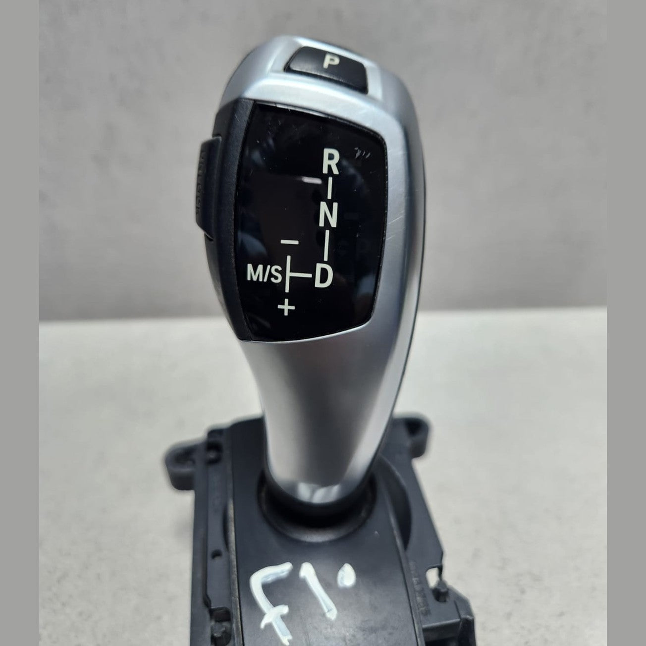 2011-2016 BMW 528i Transmission Gear Shifter Selector Switch 9296904 f10 f11 