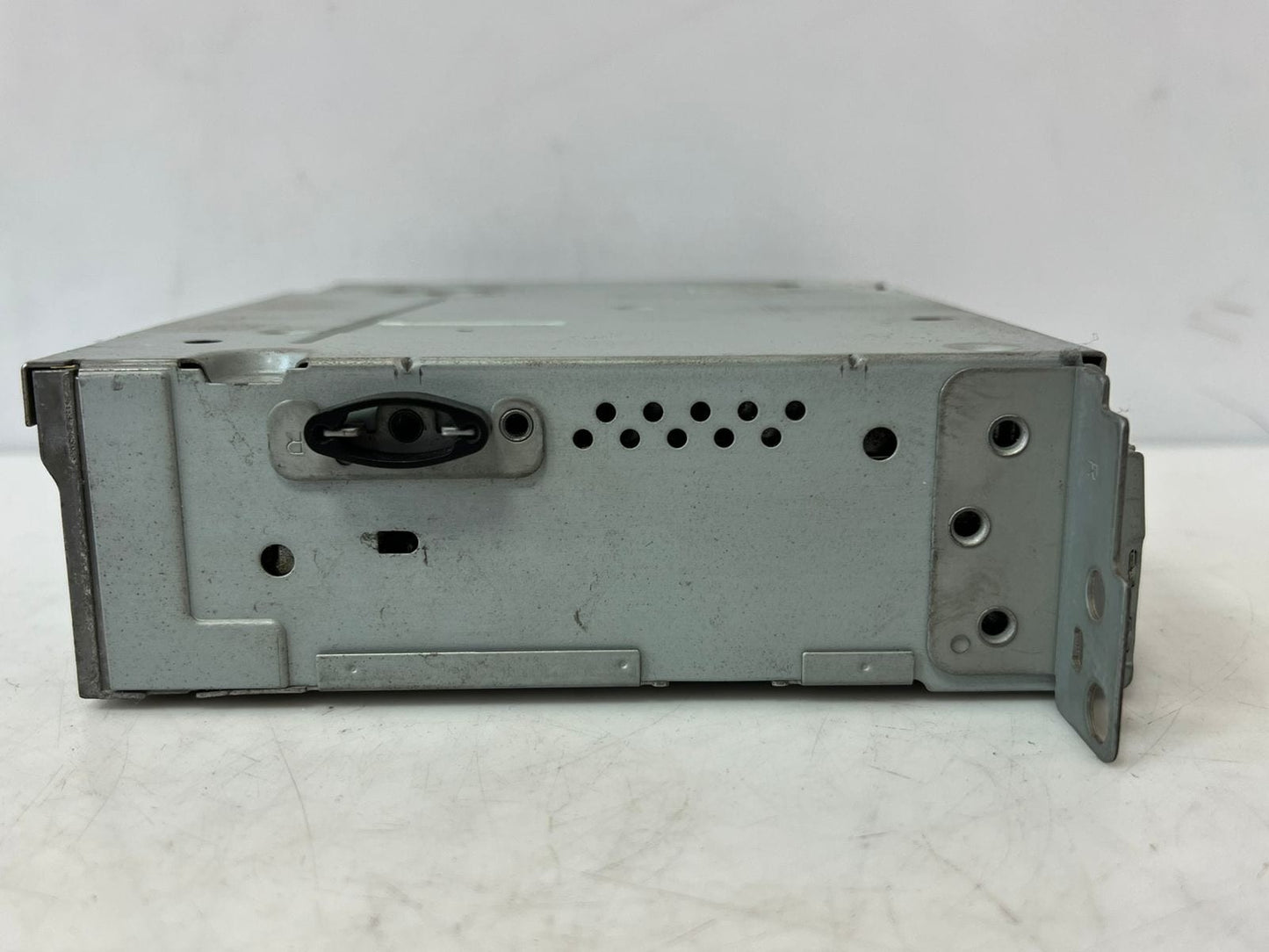 BMW F20 F30 F32 F10 F07 F06 F02 X1F48 Radio Audio CD Player HeadUnit NAV 9139911