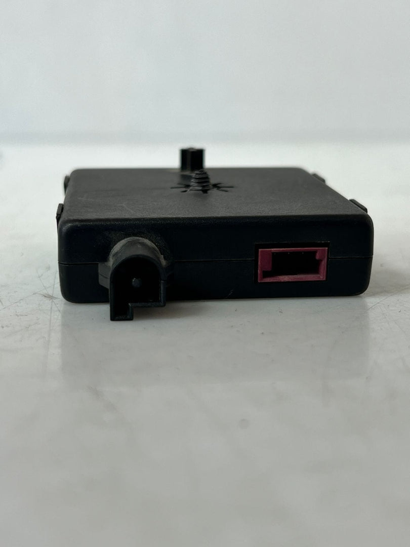 2014-2018 BMW X5 F15, F16 X6 F26 X4 Antenna Amplifier 9343304 OEM