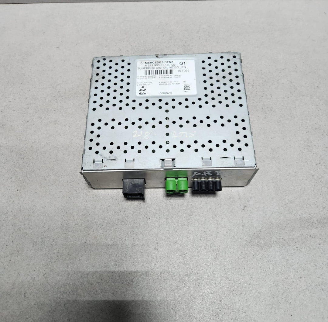 Benz TV Tuner Control Unit A2229003110 W222 S-Class and W205