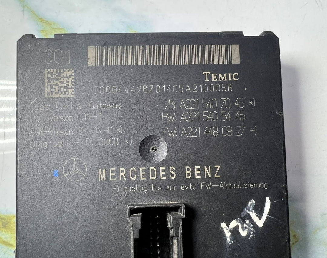 2007-2013 Mercedes-Benz W221 S-Class Gateway Control Module A221 5407045 OEM
