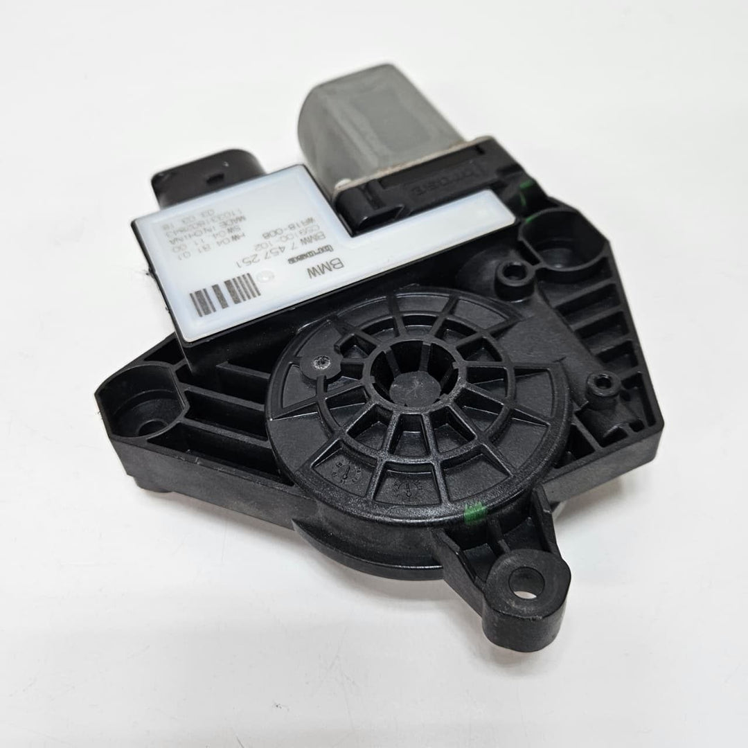 2018 BMW X3 G01, X4 G02, Window Regulator Motor 7457251