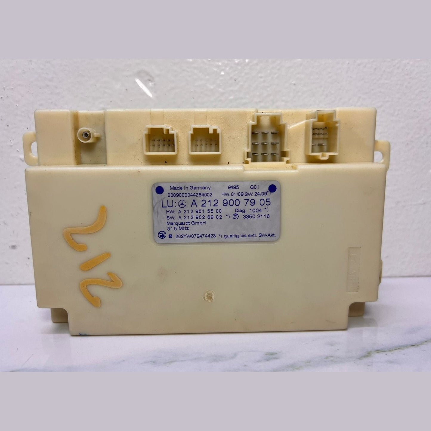 08-15 Mercedes-Benz E350 Keyless Go Control Unit A 212 900 79 05 E350, C250, E63