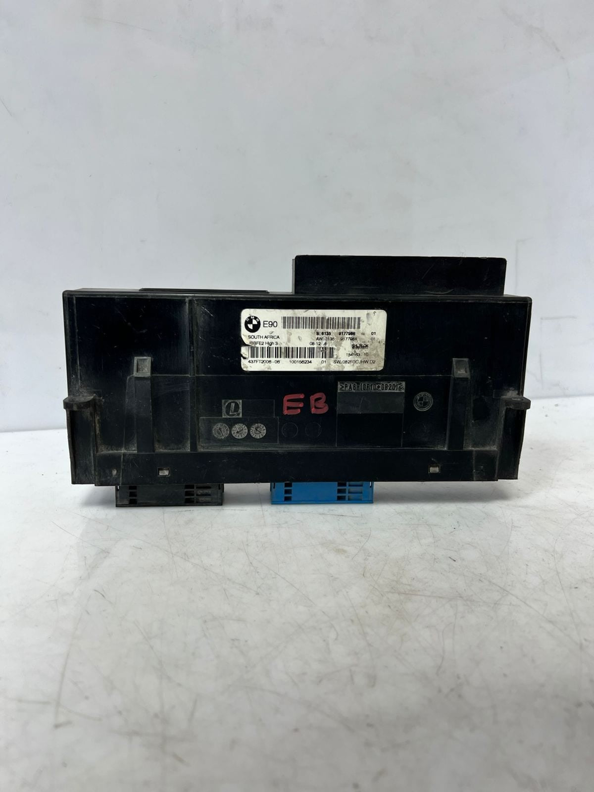 2007-2008 BMW 323i 320i E90 Body Control Module BCM 9177986 OEM