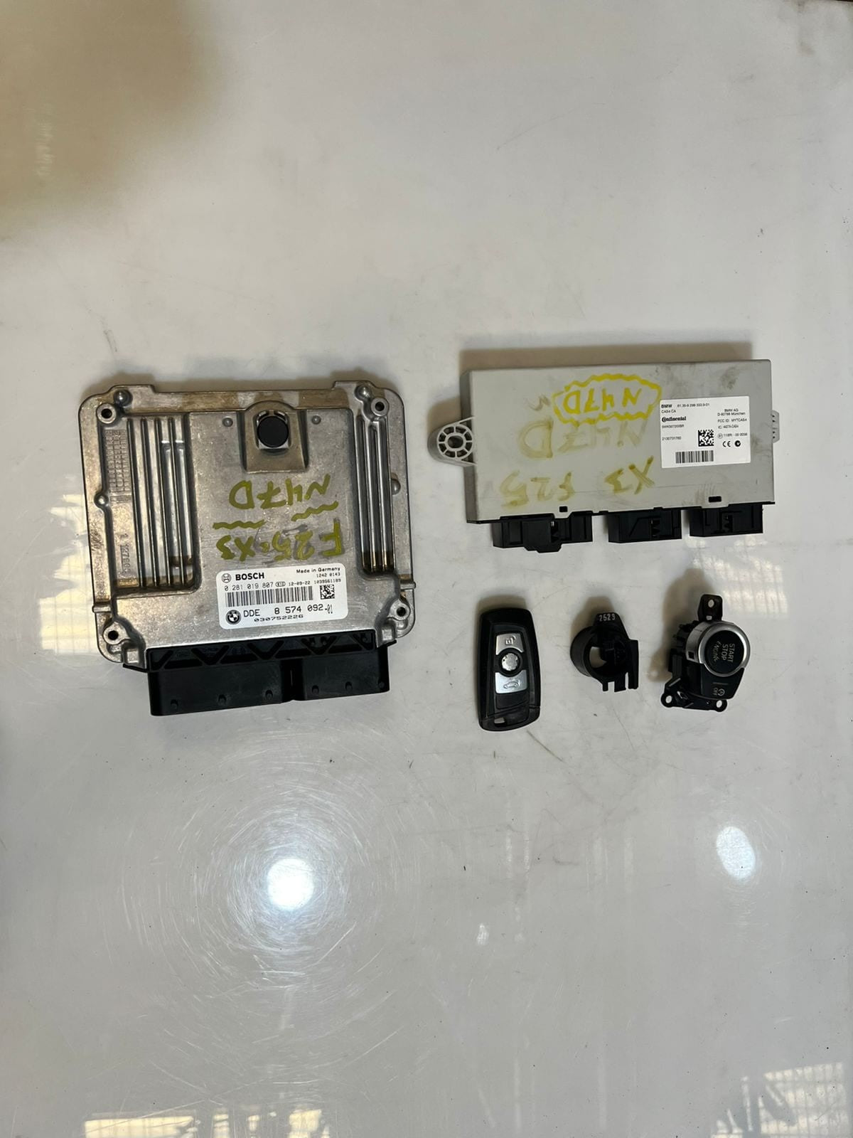 BMW X3 F25 N47N Engine Control Unit Ecu COMPLETE SET DDE+CAS4+1KEY 8574092 