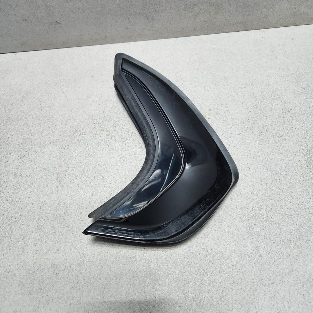 BMW F40 1 Series C Pillar Trim Rear Left Shadow Line 7474001 OEM