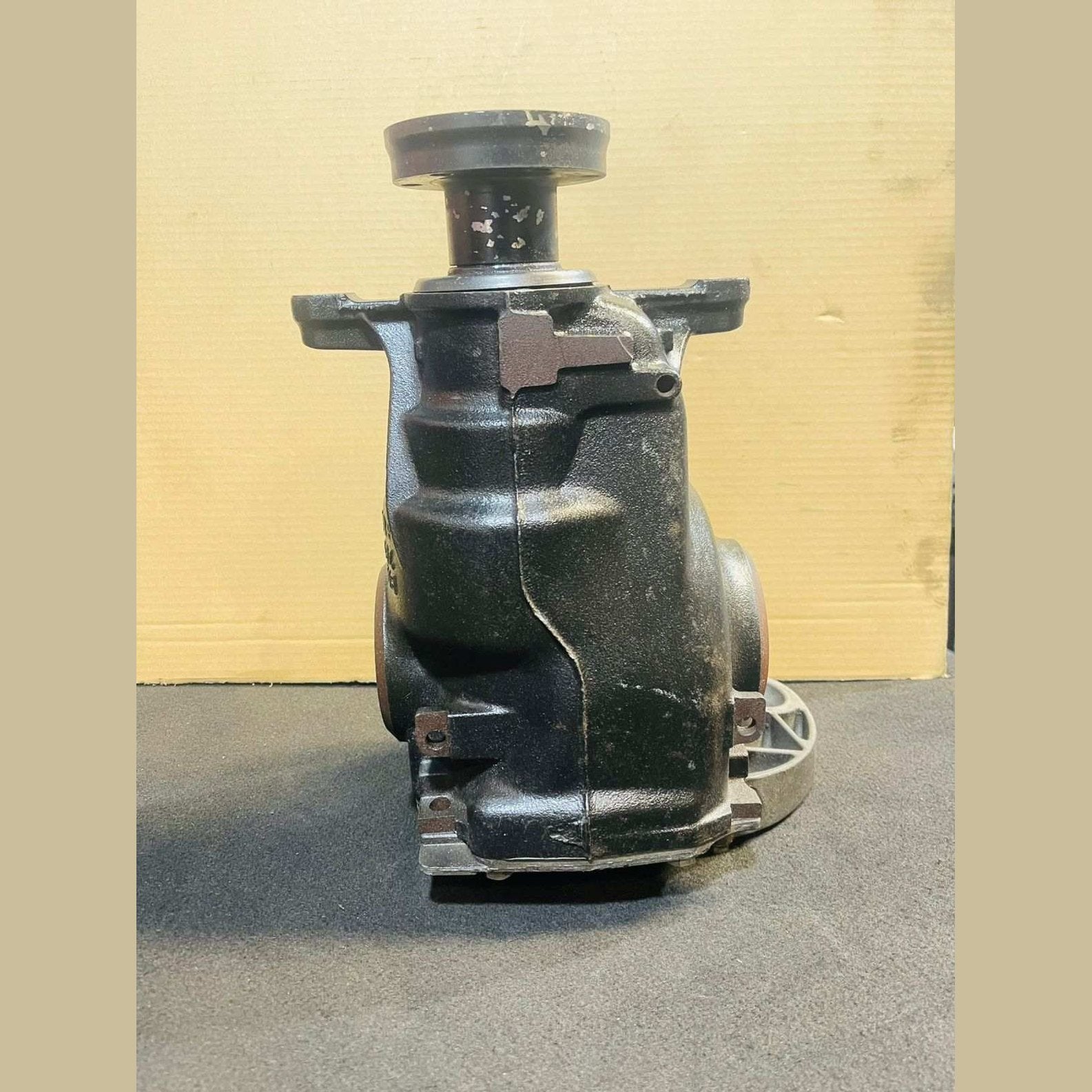 2006-2007 BMW 525i BMW 5 Series E60 E61 525i 523i Rear Differential 7560606