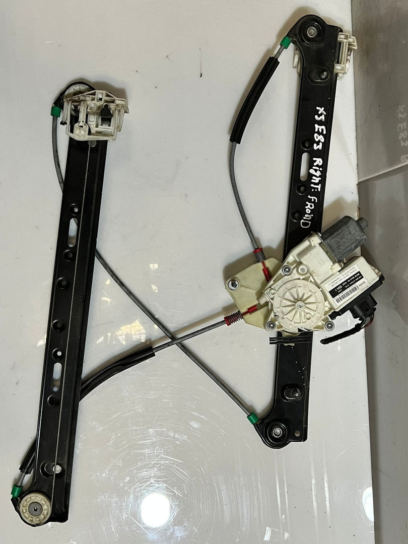 2004-2007 BMW X3 E83 Front RIGHT Door Window Regulator With Motor 7083011 OEM