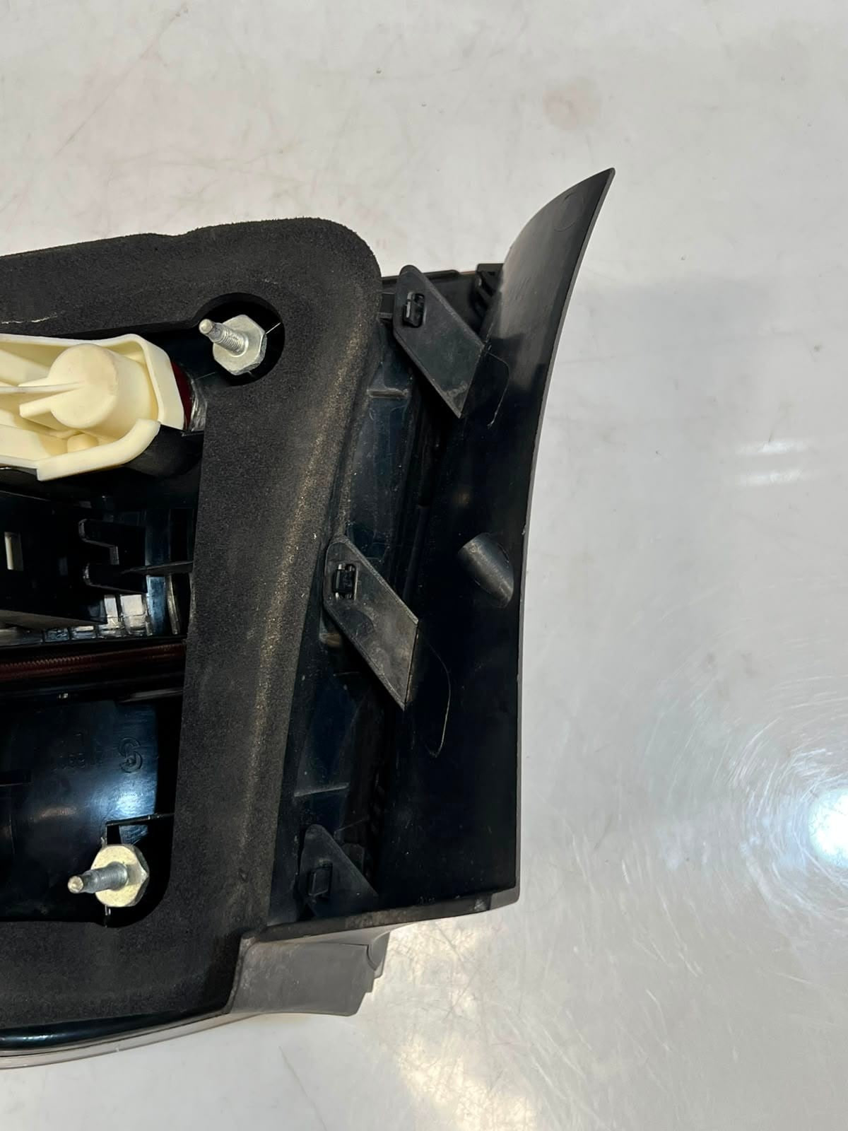 BMW  3 Series E90 TYC TAIL Light Rear Left RIGHT BACKLIGHT 0406879 0406880 OEM