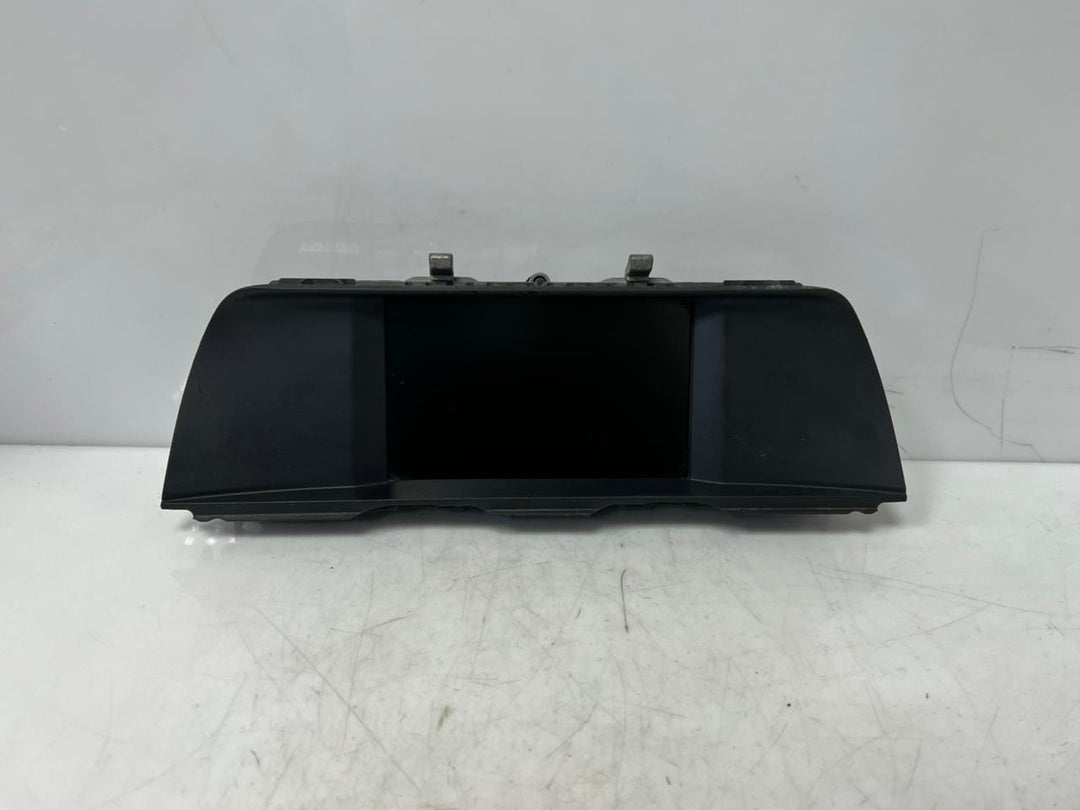 2009-2016 BMW 535i 5-Series F10 F11 Dashboard Navigation Display 9227560 OEM