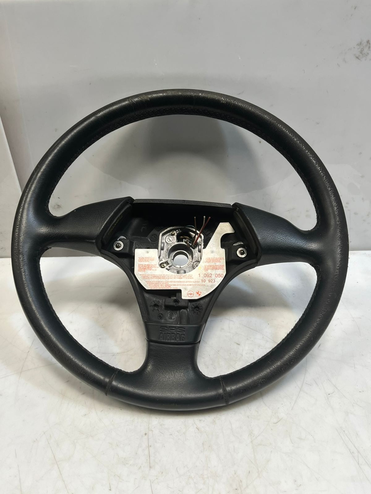 1996-1999 BMW E31, E34, E36, E39, E46 Z3 Steering Wheel 1092050 OEM