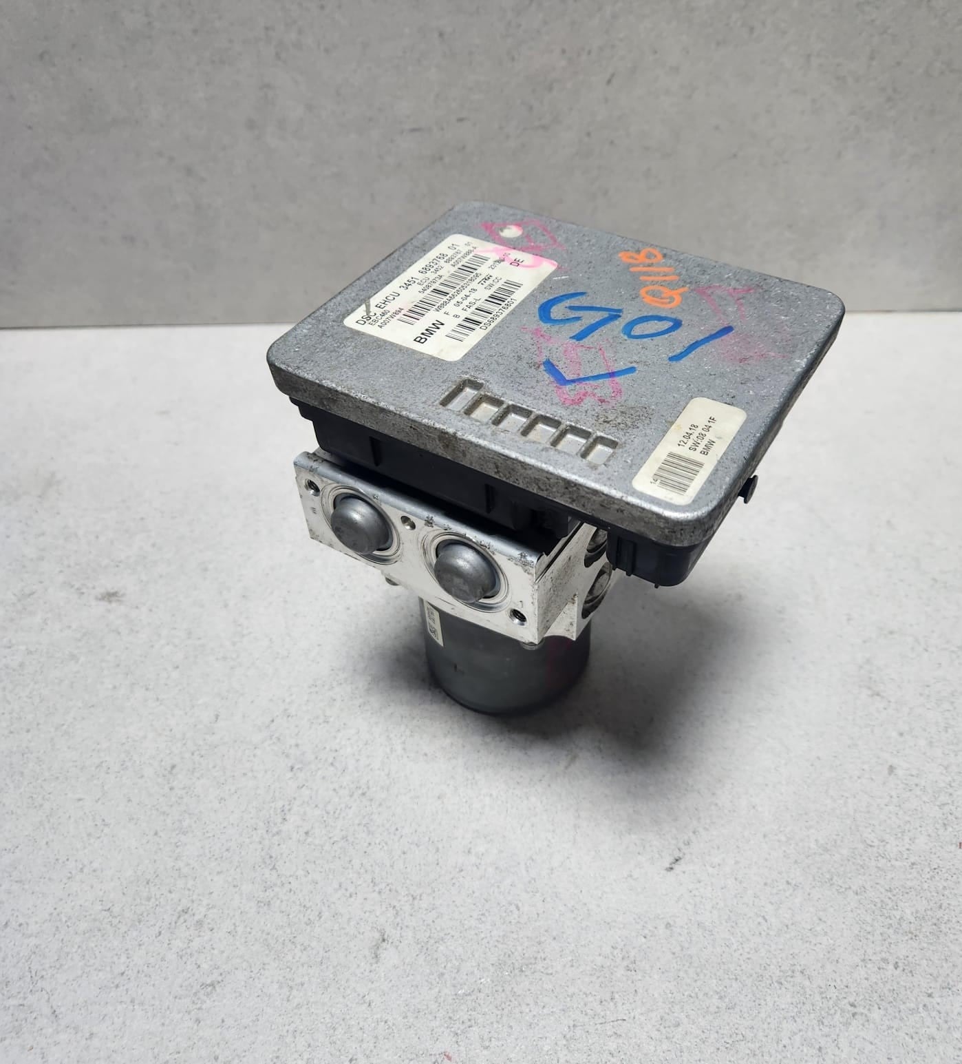 2017-2020 BMW 540i Abs Pump Control Module Unit 6893768 530i  M550i and X3 G01