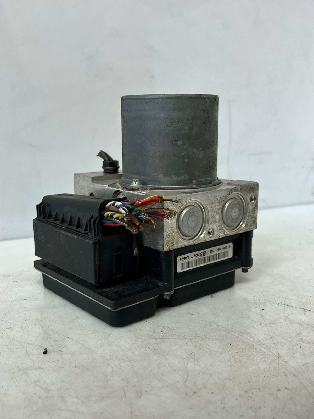 2004-2006 GENIUNE BMW 525i E60 E61 ABS Brake Pump Module 6768614 OEM