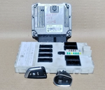 Bild in die Galerieansicht laden, BMW X1 F48  B47 ENGINE CONTROL UNIT ECU SET WITH KEY - 8470176