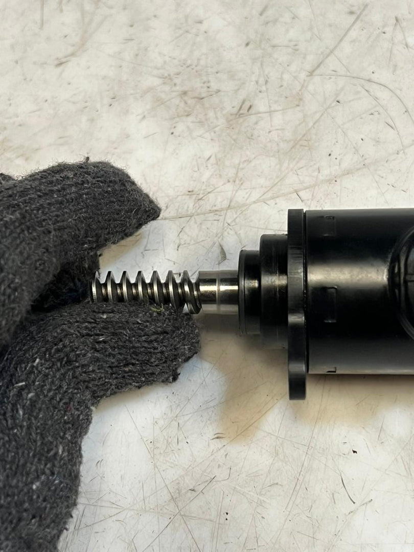 2017-2019 BMW 430i F20 F21 F22 F23 F40 Eccentric Cam Shaft Actuator 8652738 OEM