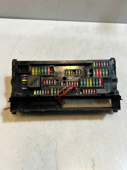 2012-2015 BMW F10 F12 F13 5 6 Series 650i Power Distribution Fuse Box 9252815