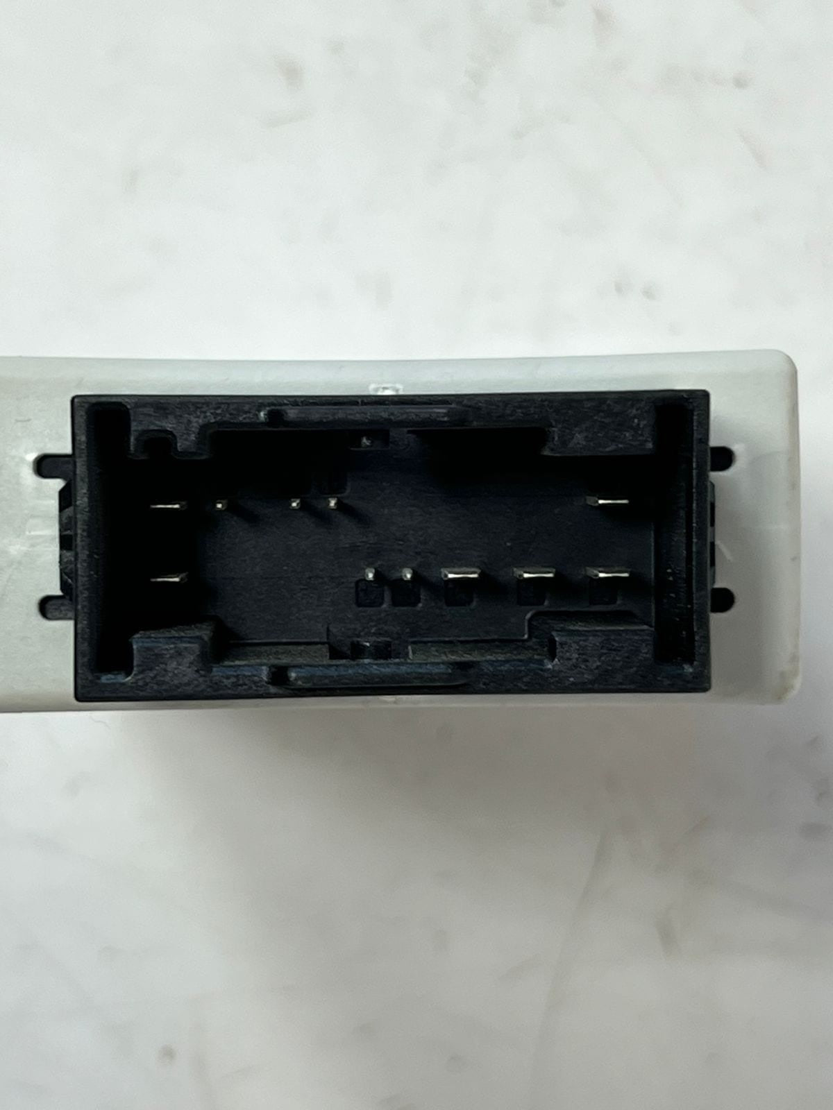 2016-2019 BMW 740i 750i G11 G12 Steering Column Control Module 6881835 OEM