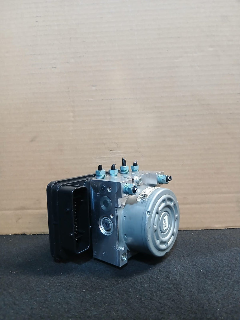 OEM BMW F20 F30 F31 ABS DSC CONTROL UNIT MODULE 6881177
