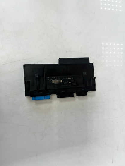 2010-2011 BMW 740i 750i, and 750Li Body Control Module BCM 9226901 OEM
