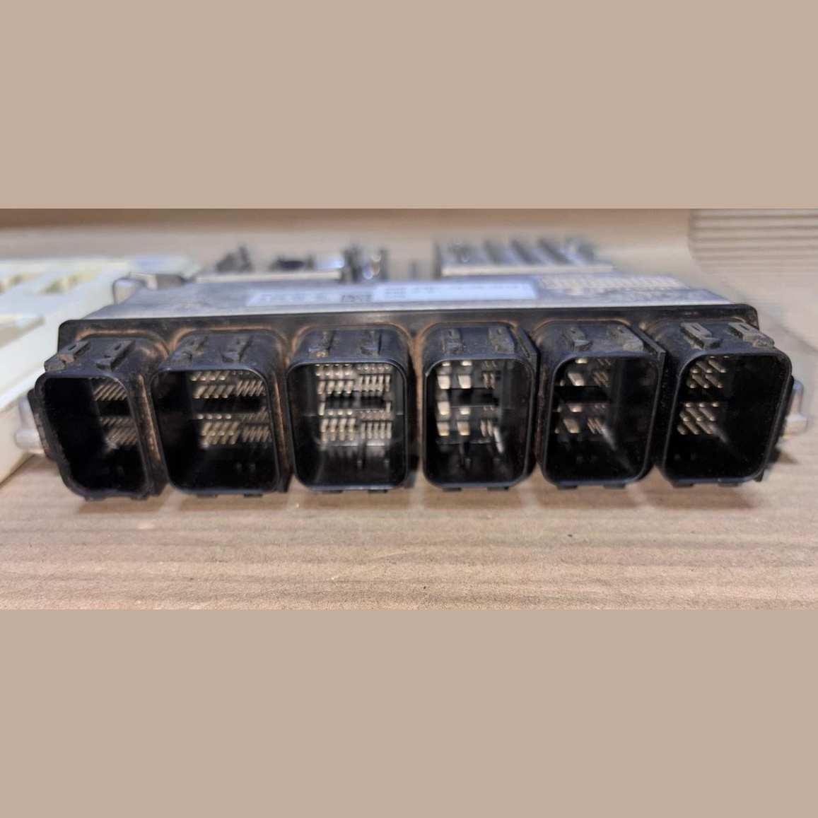 BMW G20 330i B48 2.0 14-09-2019 ENGINE CONTROL UNIT COMPLETE SET + KEY (9846392)
