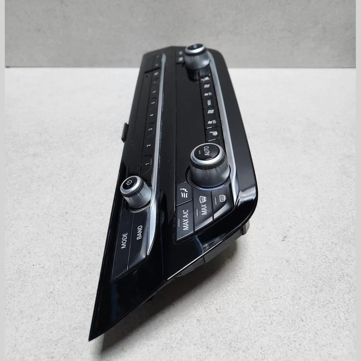2017-2023 BMW 540i Climate Control Unit 7947870 540i 550i G30 G31