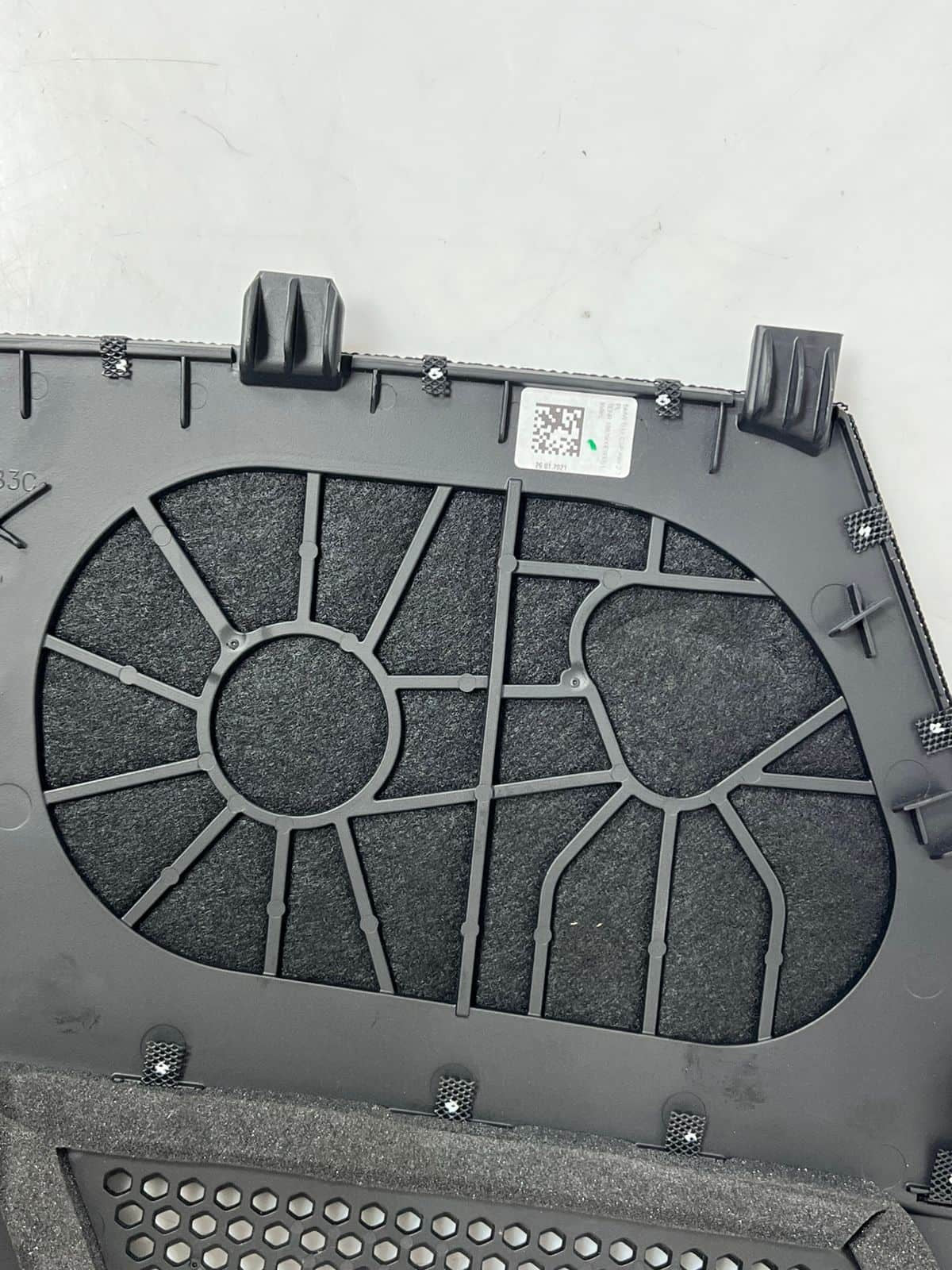 BMW 8 SERIES G14 G15 G16 F92 F93 HARMAN K DASHBOARD CENTRE SPEAKER COVER 6800436
