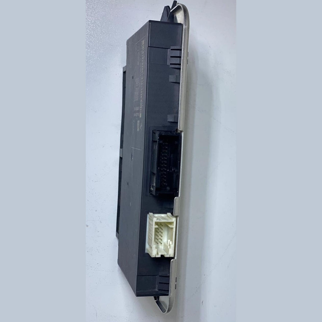 2009-2016 BMW 535i F07, F18, F10, F11,FOOTWELL LIGHT CONTROL MODULE FRM3 9274276