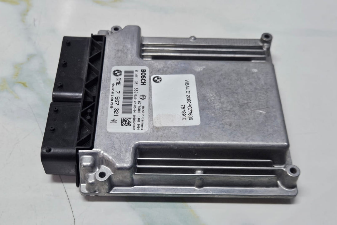 BMW 1' E87 LCI 116i N45N 2007 RHD Engine Control Unit DME ECU Only 7567321 OEM