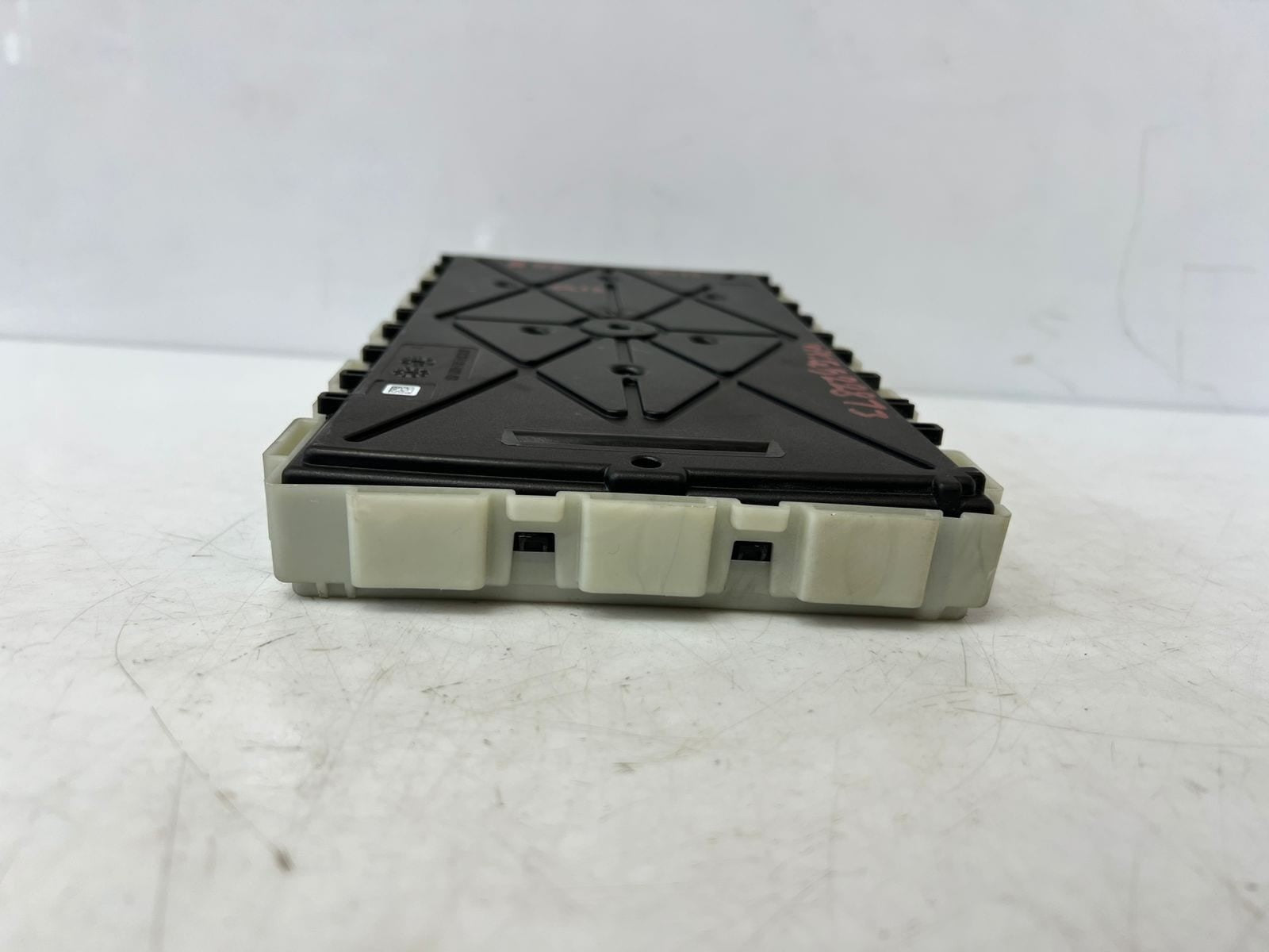 2016 BMW 750i 7 Series G11 G12 Body Domain Controller BDC 6821232 OEM