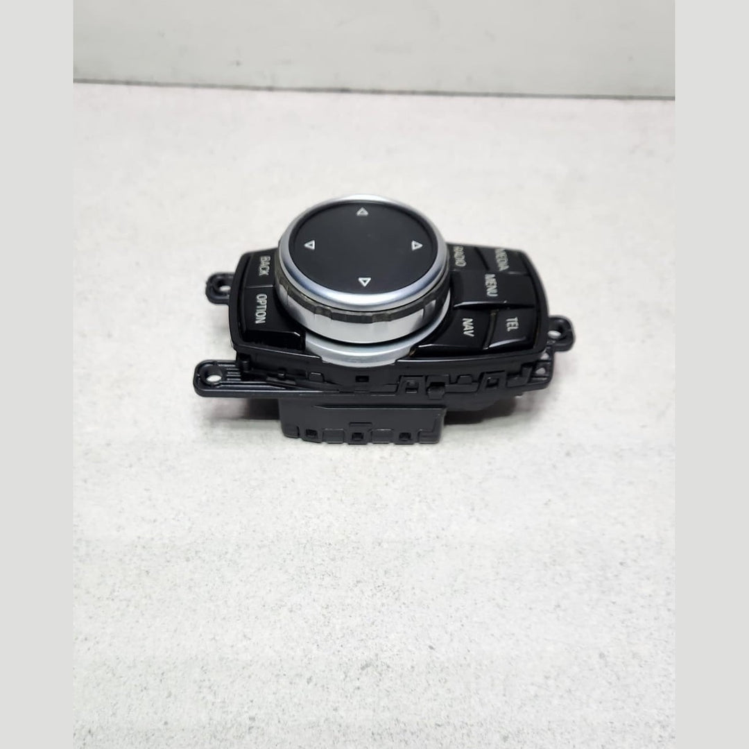 2014-2016 BMW 328i Idrive Navigation Touch Controller 9350723 F Series 