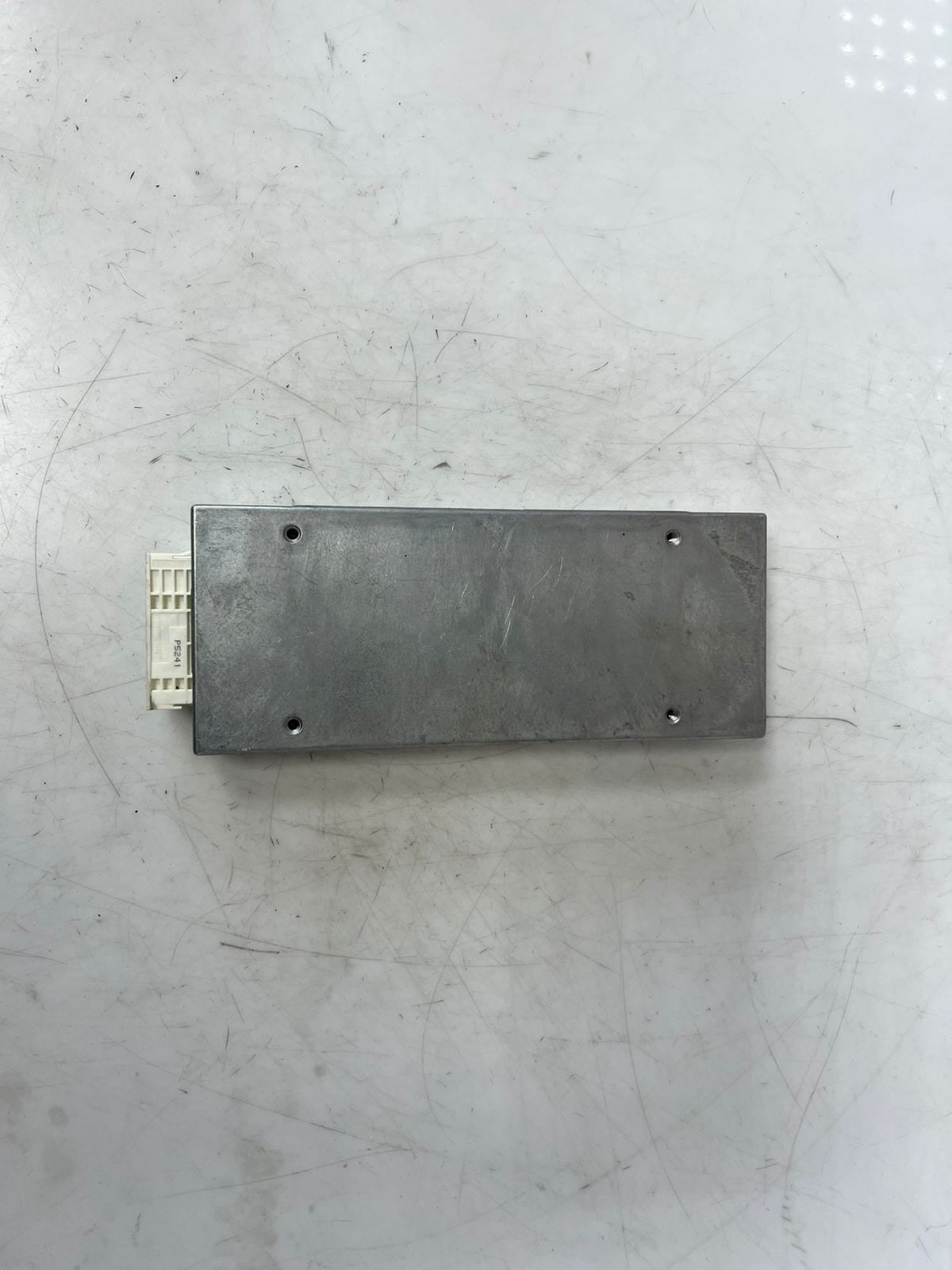 BMW 7' E65 E66 E67 X3 E83 Z4 E85 E86 JBIT Bluetooth Control Unit Module 6915943 