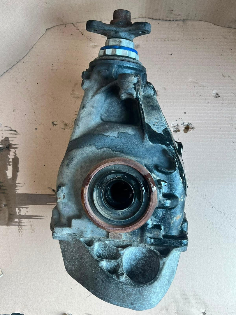 2011-2016 BMW 328i F30 328i AWD Rear AXLE Differential 7612166 RATIO = 3.15