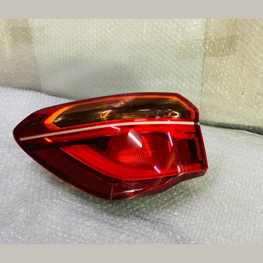 OEM BMW X1 F48 N/S LEFT SIDE REAR TAIL LIGHT 7350715